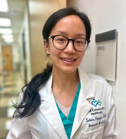 Dr. Sabine Nguyen